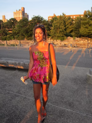 Ariana  Nasseri - Gallery Image 2