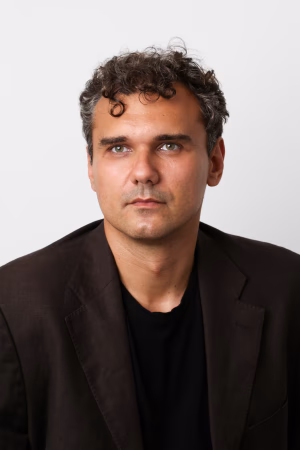 Stefan Tobdzic - Gallery Image 1