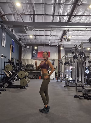 Hollie Tovar - Project Casting Gallery Image 8 Hollie Tovar - Gallery Image 8