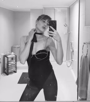 Stephanie Szuszekos - Gallery Image 13