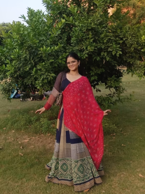 Shikha Dave - Gallery Image 1
