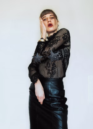 Stephanie Szuszekos - Gallery Image 14