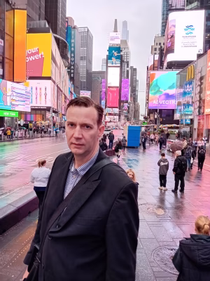 Gregg Hills - Gallery Image 1