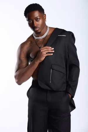 William  Williams - Project Casting Gallery Image 12 William  Williams - Gallery Image 12