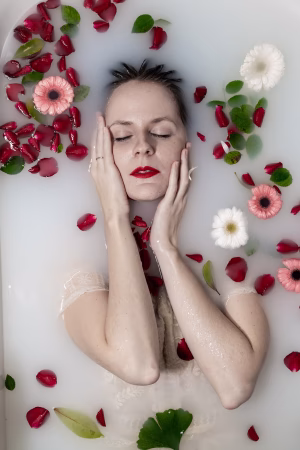 Juley Somogyi - Project Casting Gallery Image 12 Juley Somogyi - Gallery Image 12