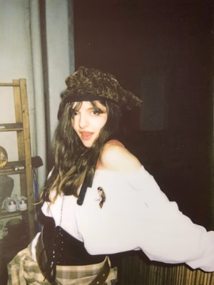 Charlotte Agiman - Gallery Image 1