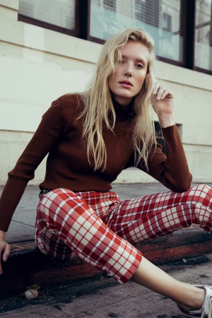 Miranda Savoie - Gallery Image 5