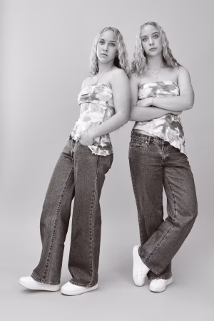 Abby&Bella Schroeder - Project Casting Gallery Image 12 Abby&Bella Schroeder - Gallery Image 12