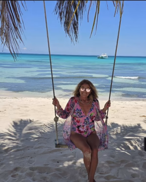 Michelle Foster - Gallery Image 3