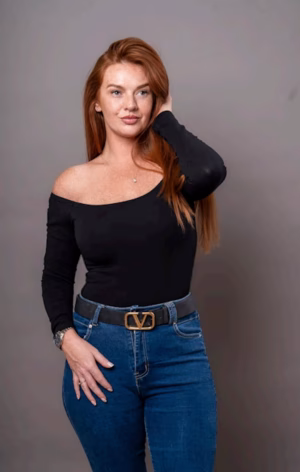 Chelsea  Baker - Gallery Image 4