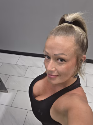 Christina Ray - Gallery Image 4