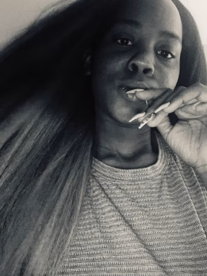 Mercedes Love - Gallery Image 2