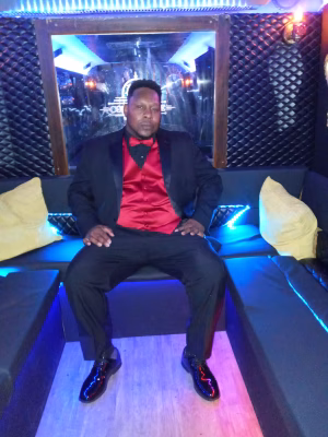 Porter Zarian - Project Casting Gallery Image 5 Porter Zarian - Gallery Image 5