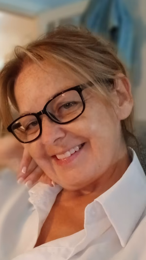 Sharon Lynn - Project Casting Gallery Image 3 Sharon Lynn - Gallery Image 3