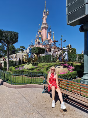 Tussai Zsófia - Project Casting Gallery Image 3 Tussai Zsófia - Gallery Image 3