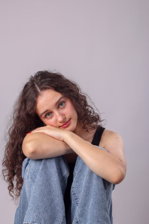 Iulia Rotaru - Project Casting Gallery Image 4 Iulia Rotaru - Gallery Image 4