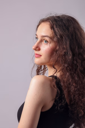 Iulia Rotaru - Project Casting Gallery Image 6 Iulia Rotaru - Gallery Image 6