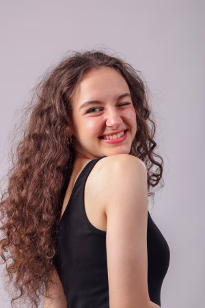 Iulia Rotaru - Project Casting Gallery Image 7 Iulia Rotaru - Gallery Image 7