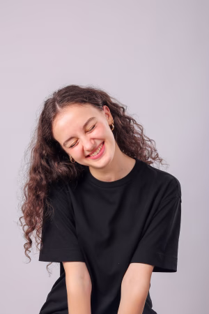 Iulia Rotaru - Project Casting Gallery Image 16 Iulia Rotaru - Gallery Image 16