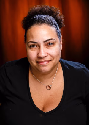 Donna Richardson - Gallery Image 2