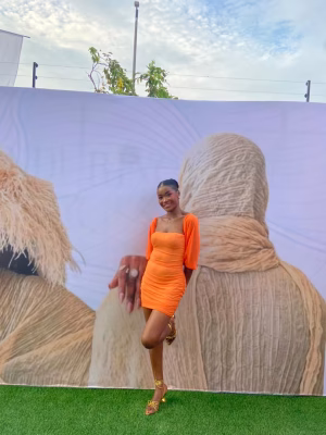 Sarah Okeseni - Gallery Image 9