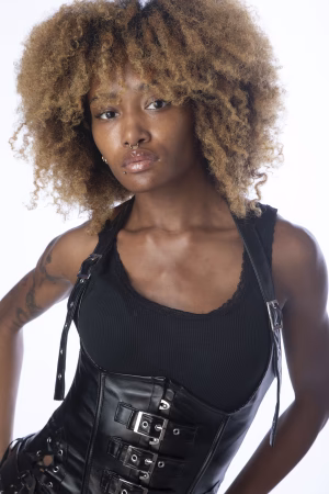 Paris Lewis - Gallery Image 10