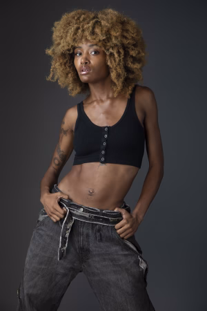 Paris Lewis - Gallery Image 20