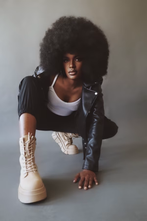 Kayla Mumford - Gallery Image 4