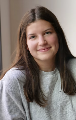 Alina Huber - Project Casting Gallery Image 1 Alina Huber - Gallery Image 1