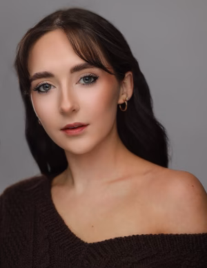 Amelia Saunders - Gallery Image 1