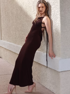 Charlotte Moore - Gallery Image 1