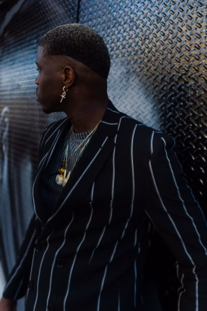 Matthew  Morris - Gallery Image 11