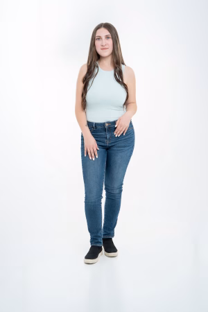 Izabella Smith - Gallery Image 1