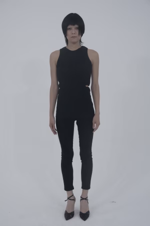 Miyu Ishitsubo - Gallery Image 1