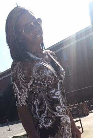 Domanilla Dee - Gallery Image 1