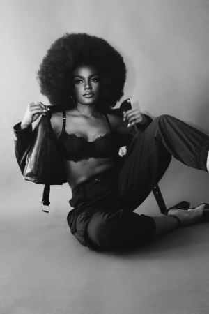 Kayla Mumford - Gallery Image 5