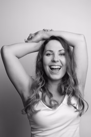 Elina Ruti - Project Casting Gallery Image 4 Elina Ruti - Gallery Image 4