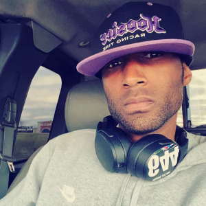 Howard Zachary - Gallery Image 7