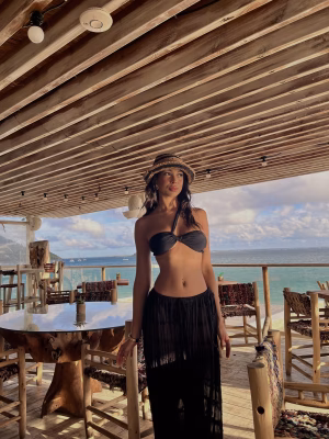 Raign McFarlane - Gallery Image 2