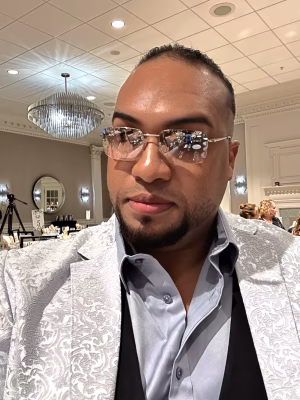 Leon  Gonzalez - Gallery Image 26