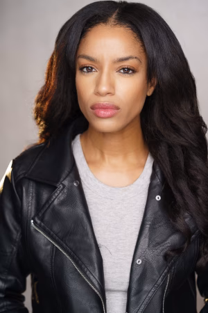 Francesca Amiker - Gallery Image 7