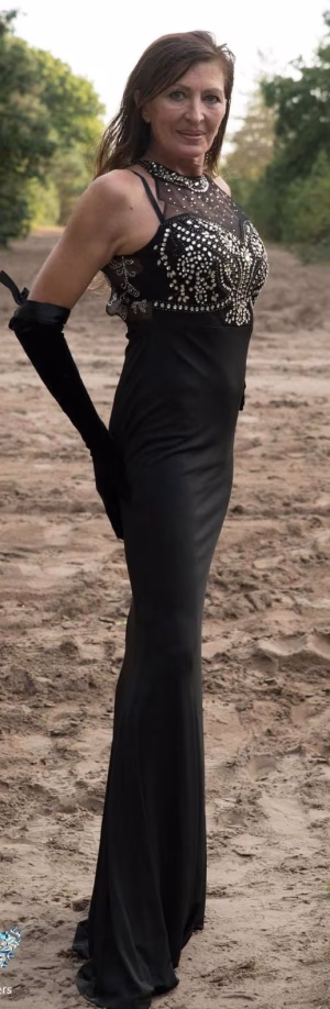 Wendy  Massez - Gallery Image 2