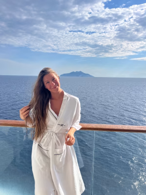 Erin Frey - Project Casting Gallery Image 3 Erin Frey - Gallery Image 3