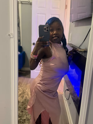 Shalana Cooper - Gallery Image 6