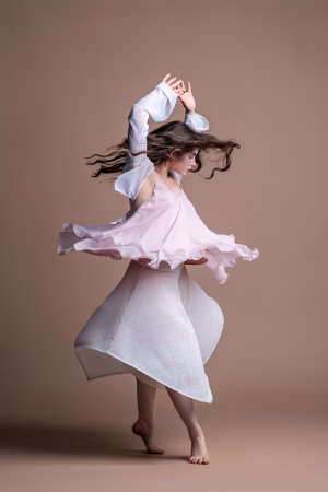 M Avery - Gallery Image 6