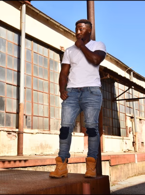 antwaun Harrison - Project Casting Gallery Image 9 antwaun Harrison - Gallery Image 9