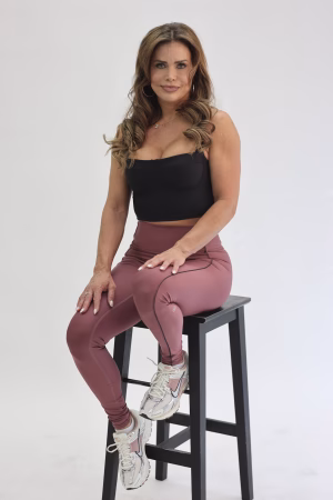 Natalie Albrandt - Gallery Image 6