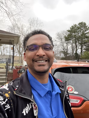 Ollie Lewis - Gallery Image 1