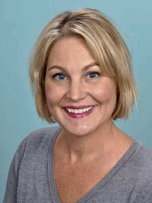 Jennifer  Kyle - Gallery Image 2