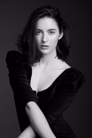 Lisa Graf - Project Casting Gallery Image 15 Lisa Graf - Gallery Image 15